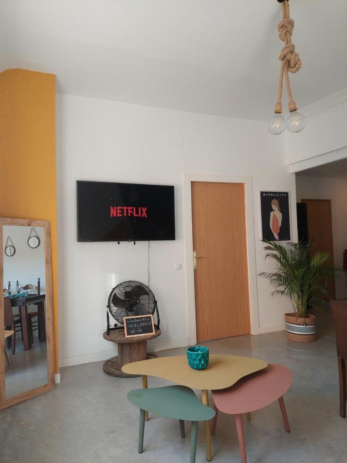 Sara'S Apartment Barcelona เอลปรัตเดยูเบรกัต ภายนอก รูปภาพ